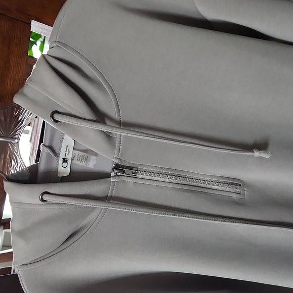 Cable & Gauge Performance Quarter Zip Hooded Pullover - Picture 2 of 3